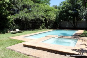 Zigzag Pool Livingstone Sambia bei den Viktoriafaellen